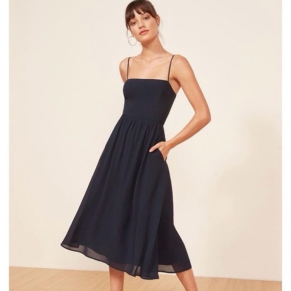 Reformation Rosehip Dress in Navy NWT